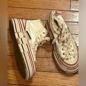 Vessel x Yohji Yamamoto Unisex Low Top Canvas Sneakers White 3 US M / 5 US W